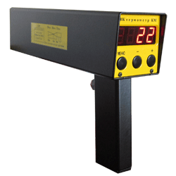 пирометр (инфракрасный термометр) КМ3-Д